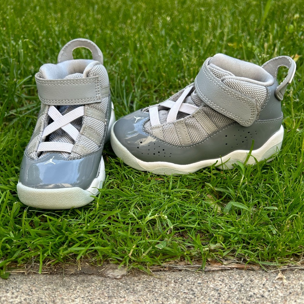 Nike Air Jordan toddler 6 Rings in ‘Cool Grey' Size 7c